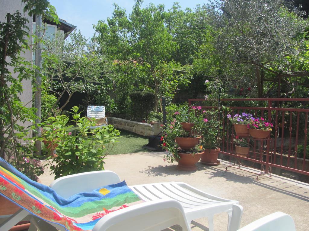 Apartment Artusi Pula Rum bild