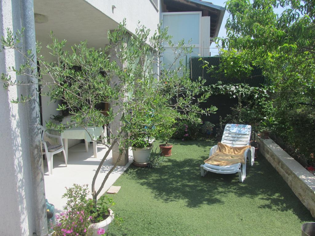 Apartment Artusi Pula Rum bild